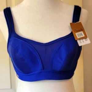 Chantelle Convertible High Impact Sports Bra